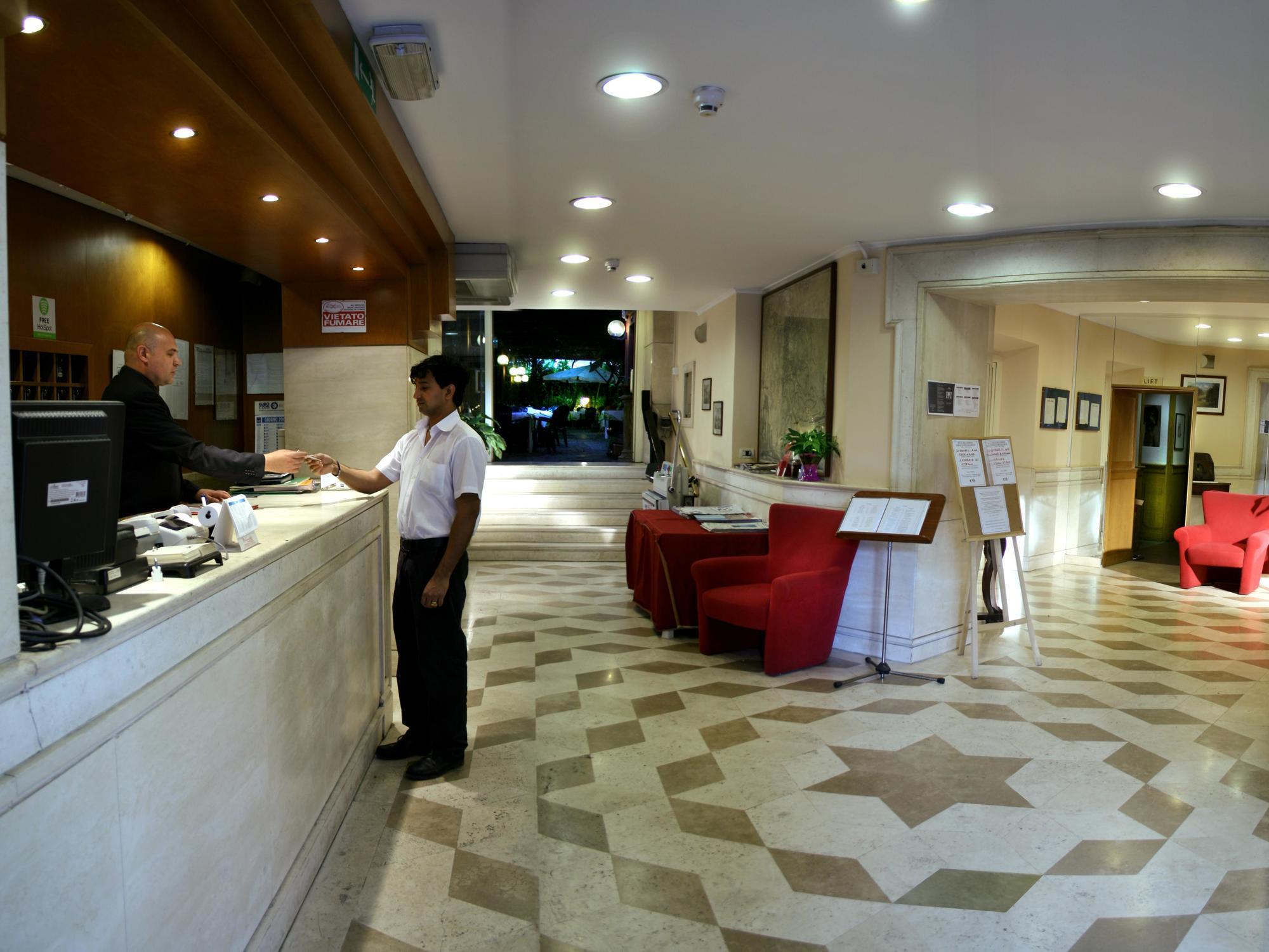 德尔缪斯酒店 罗马 外观 照片